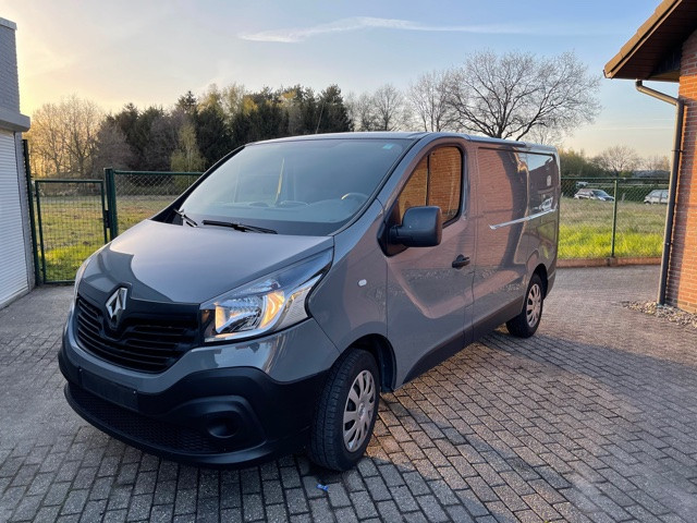 Occasie Renault Trafic grijs te koop via DJ CARS - Retie